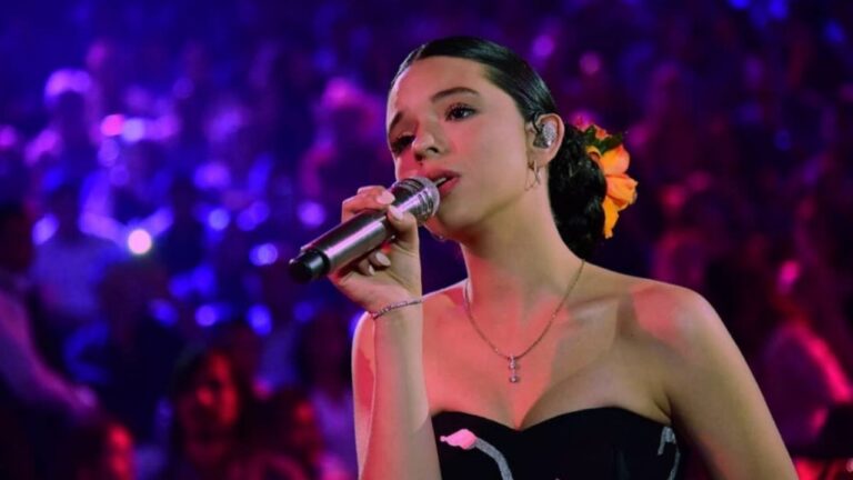 ANUNCIA ÁNGELA AGUILAR SU PRIMER CONCIERTO EN LA CIUDAD DE MÉXICO.