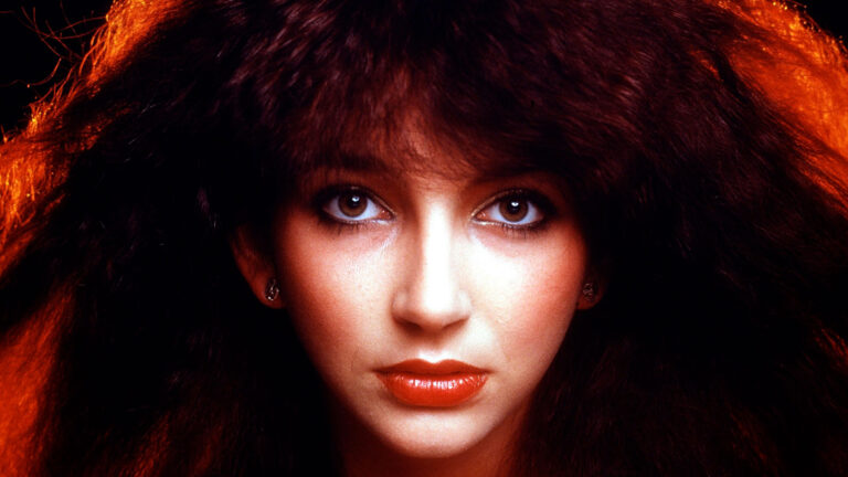 KATE BUSH CONFIESA ESTAR FELIZ DE LLEGAR A LAS NUEVAS GENERACIONES GRACIAS A ‘STRANGER THINGS’