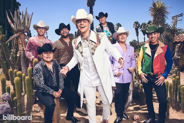 GRUPO FIRME Y EL NUEVO POP A LA MEXICANA: DE LOS BAREAS AL ESTRELLATO Y AL ZÓCALO
