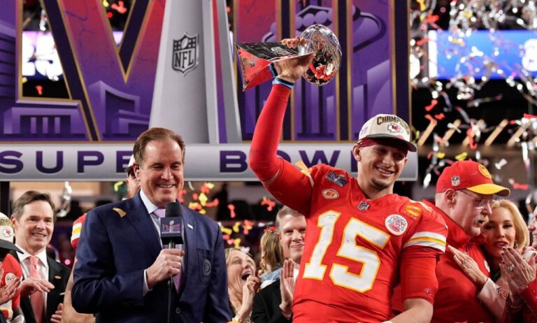 Los Kansas City Chiefs derrotan a los San Francisco 49ers en tiempo extra en el Super Bowl LVIII y se convierten en los primeros campeones consecutivos de la NFL en 19 años