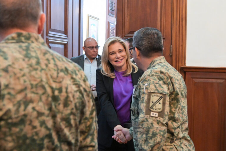 Maru Campos encabeza Sesión de la Mesa de Seguridad en Palacio de Gobierno