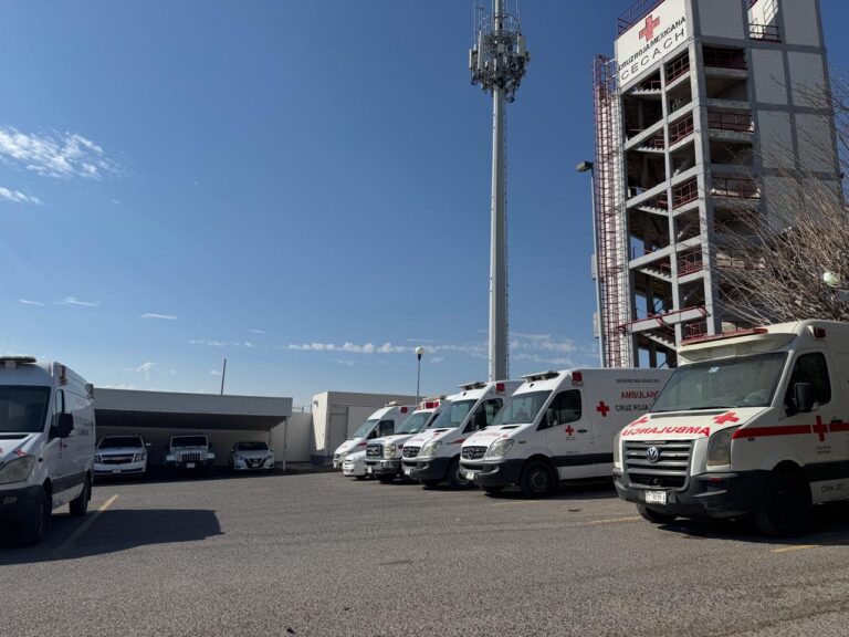 Reafirman alianza Pensiones Civiles del Estado y Cruz Roja para traslado de pacientes en toda la entidad