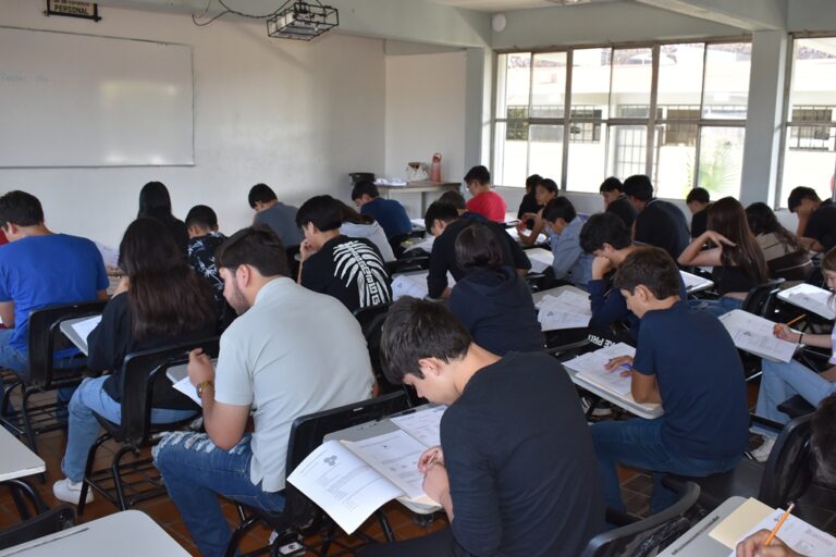 Presentaron más de 48 mil jóvenes evaluación para ingreso a preparatoria: SEyD   