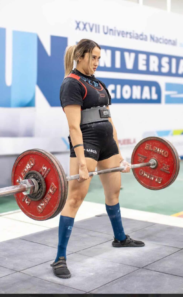 Guadalupe Tena, originaria de Cruces, Namiquipa, representará a México en la Copa Mundial Universitaria de Powerlifting 2025