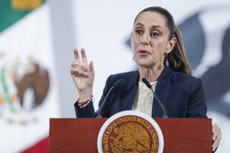 «Sheinbaum confronta al FMI: México crece 0.7 % mientras ellos predecían caída económica»