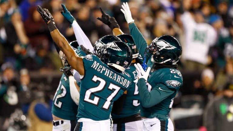 “Eagles parten como claros candidatos al anillo”