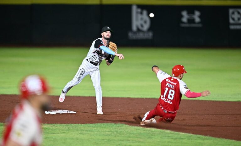 Walk-off de Christian Ibarra otorga a Piratas de Campeche ventaja 2-1 en la Final Zona Sur