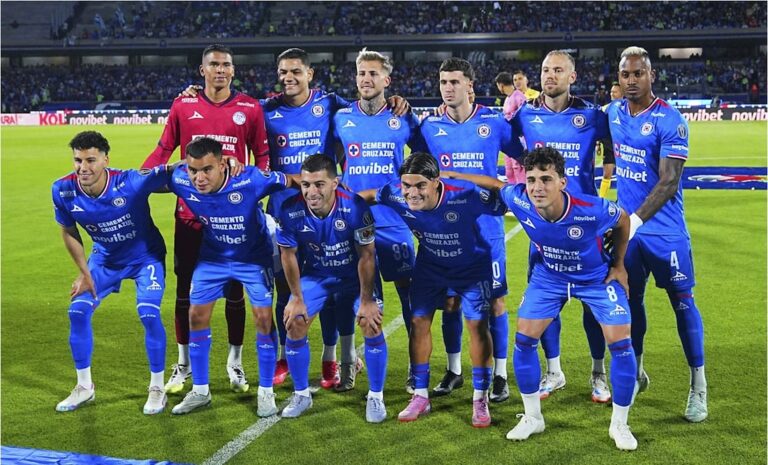 “Cruz Azul imparable: líder invicto tras 10 jornadas del Apertura 2025”