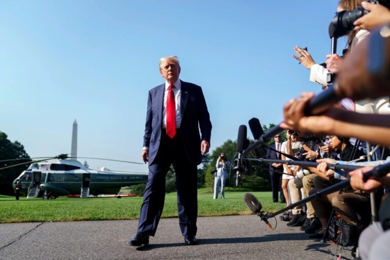 Tribunales cuestionan los aranceles de Trump y generan expectativa por posibles reembolsos