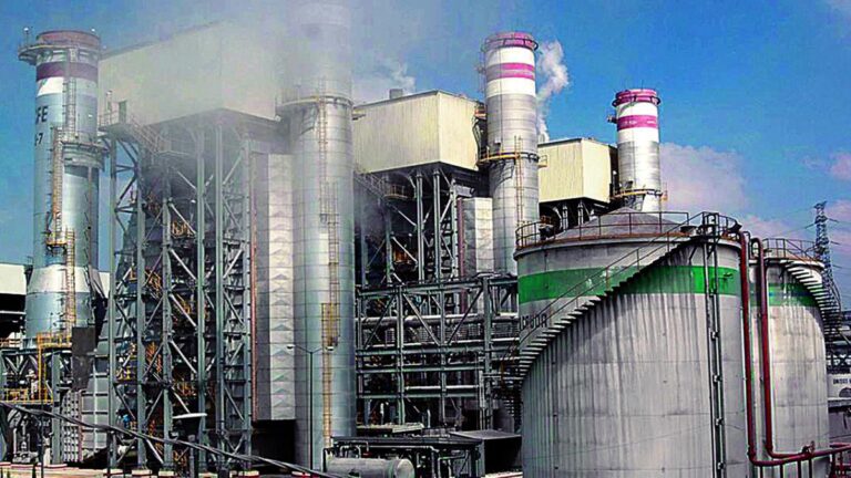 Pemex acelera su incursión en el sector eléctrico con inversión superior a 51 mil millones de pesos