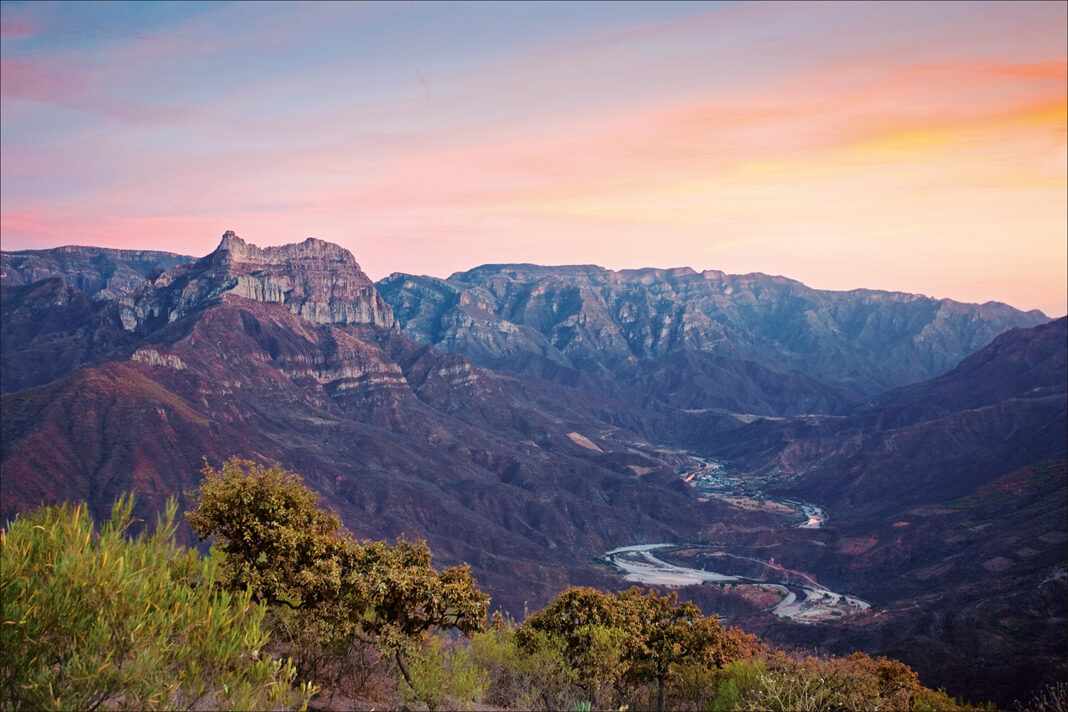Chihuahua recibe el premio “Ángel del Turismo 2025” por su eficaz estrategia de promoción internacional