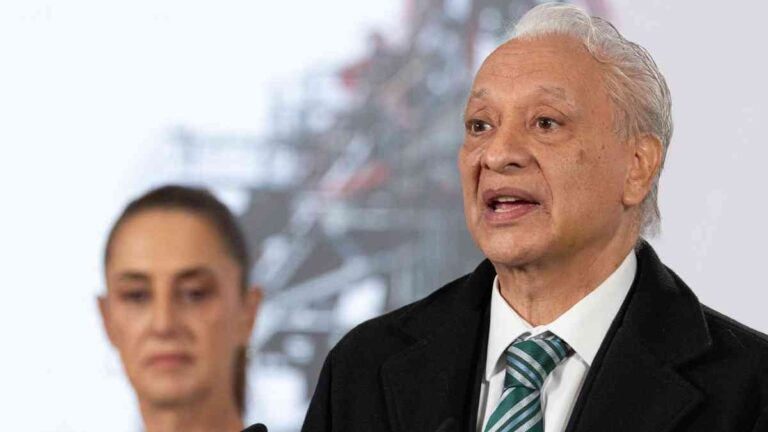 Pemex ratifica contrato de exportación de petróleo con Cuba y destaca su impacto moderado en sus operaciones