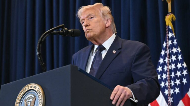 Trump lanza advertencia a Irán por posible minado en el estrecho de Ormuz