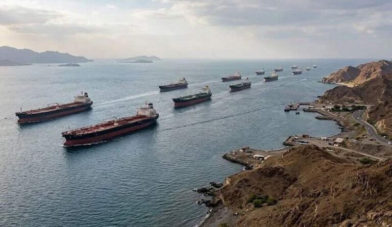 Presión global sobre Irán: 96 países exigen abrir el estrecho de Ormuz