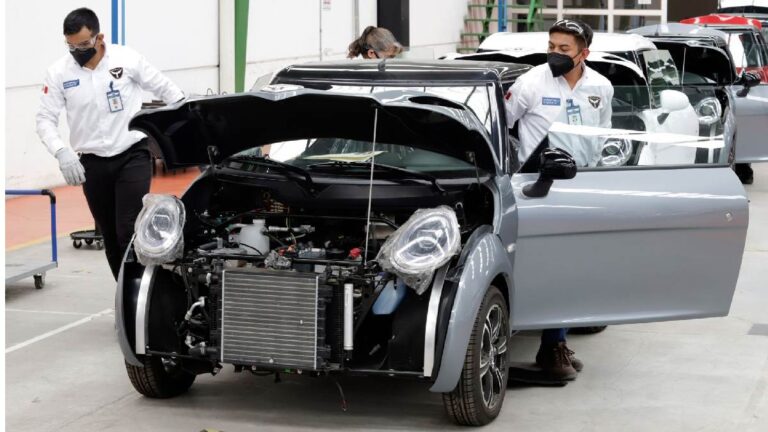 México resiste en la élite automotriz mundial pese a baja en producción durante 2025