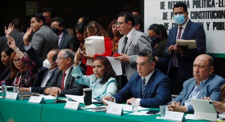Avanza reforma electoral en México: podrían anular comicios por intervención extranjera