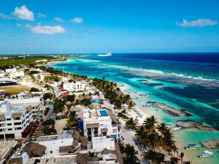 Semarnat pone freno a megaproyecto turístico en Mahahual por impacto ambiental