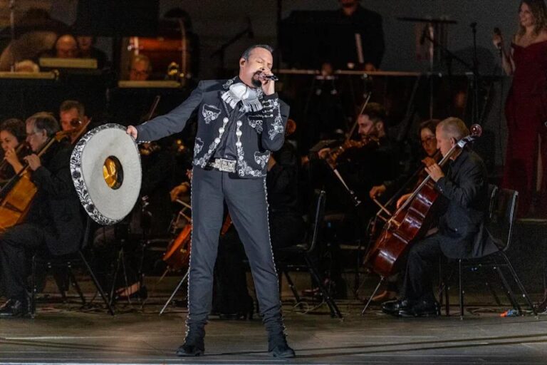 Pepe Aguilar suspende 9 conciertos en Estados Unidos y deja una sola fecha en pie