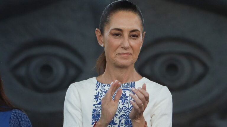 Sheinbaum reafirma soberanía nacional en ceremonia del 5 de Mayo