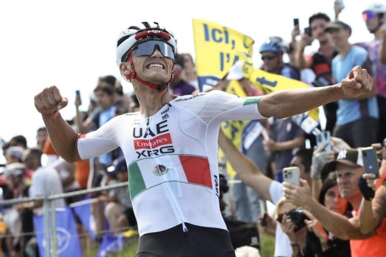 Isaac del Toro asegura su futuro: renueva con UAE Team Emirates hasta 2031