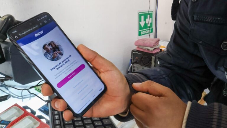Nuevo calendario para registrar líneas celulares: usuarios con terminación 0 y 1 deben actuar en agosto
